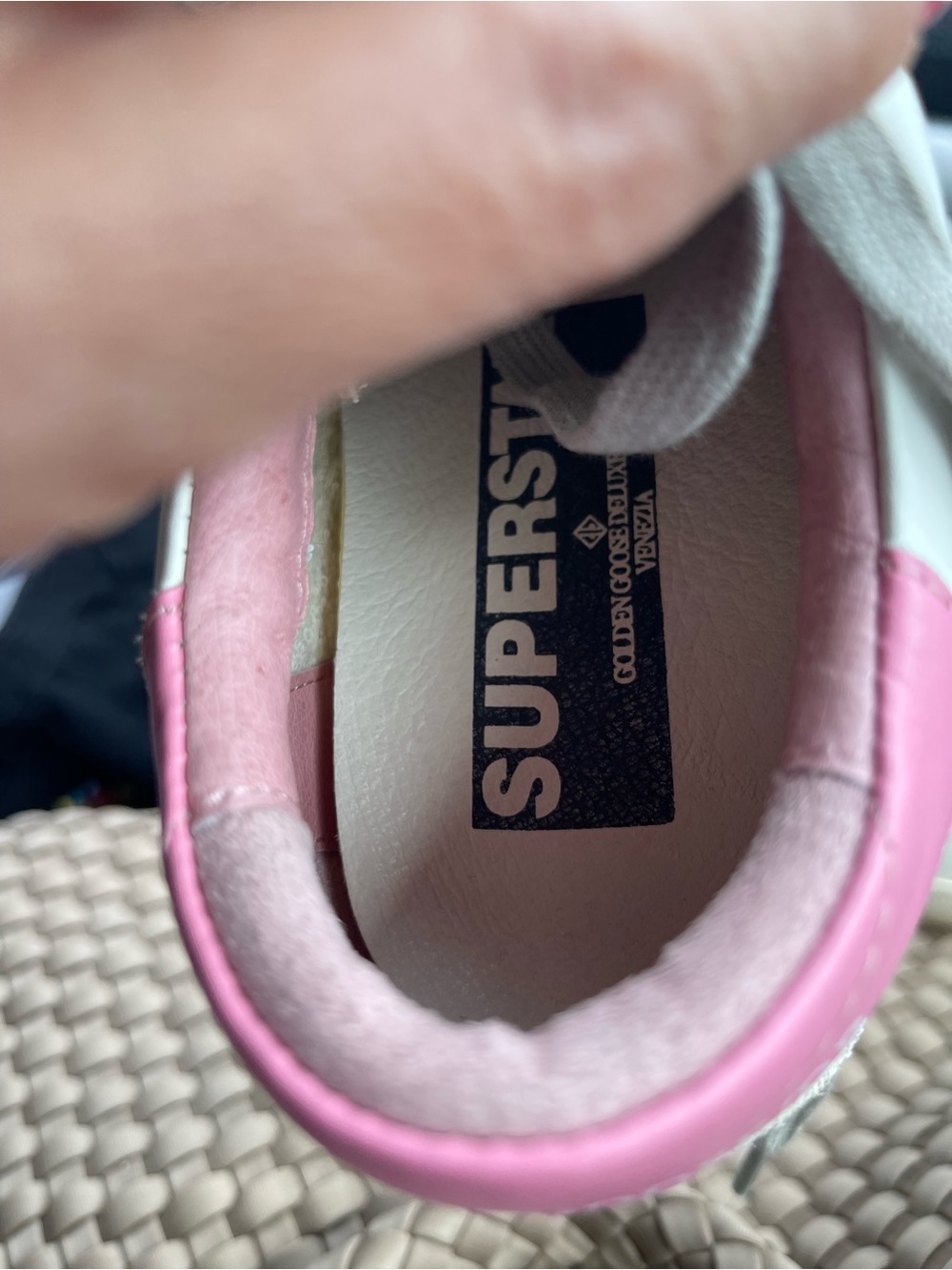 Golden Goose White Leather Sneakers with Pink Collar - Picture 8 of 9